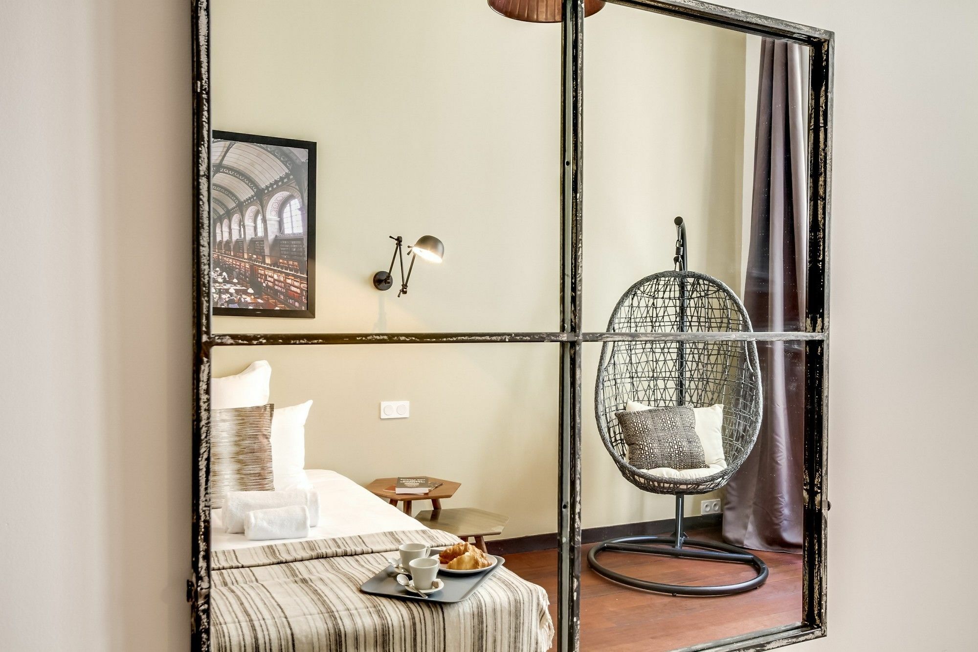 Sweet Champs Elysees Ii Inn Paris